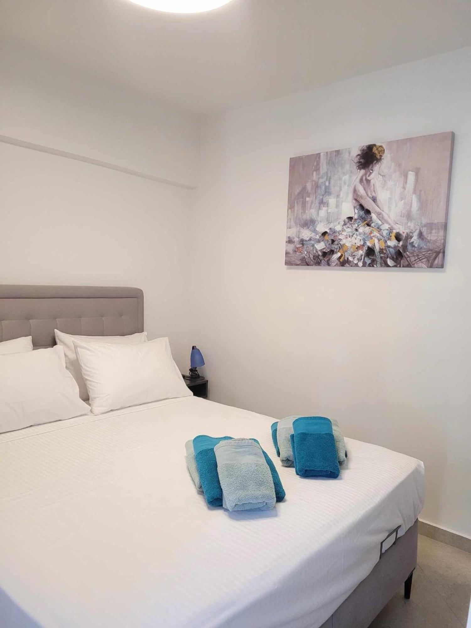 Uni Cozy City Apartment Rhodes City Exteriör bild